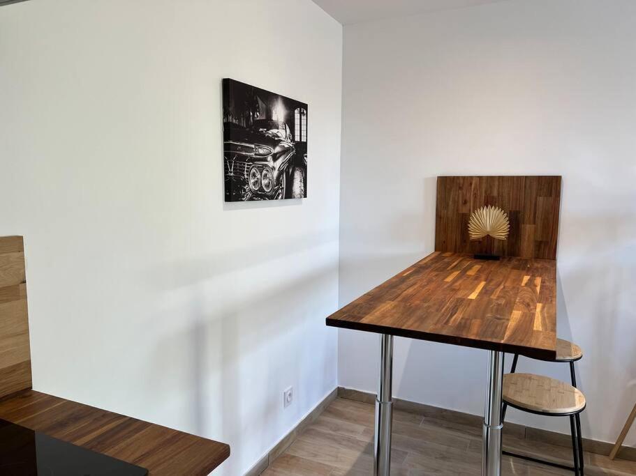 L'Escale De « Nuits » Appartement Buitenkant foto